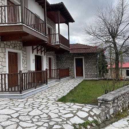 ElátiΑγναντεμα公寓式酒店 外观 照片